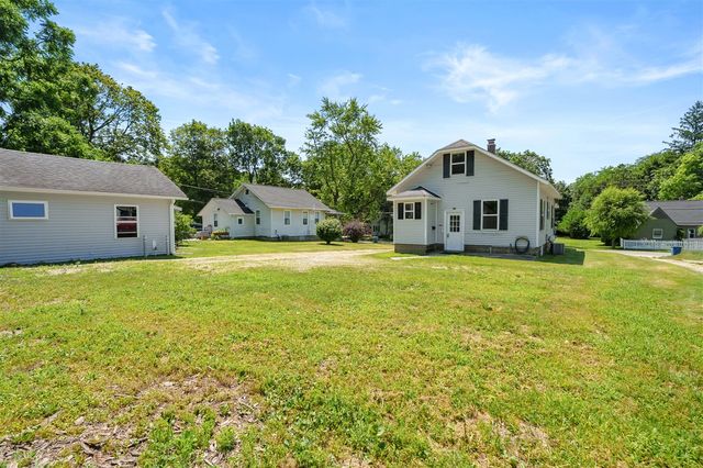 132 & 130 Gilkison Avenue, Kalamazoo, MI 49006