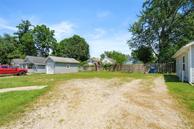 132 & 130 Gilkison Avenue, Kalamazoo, MI 49006