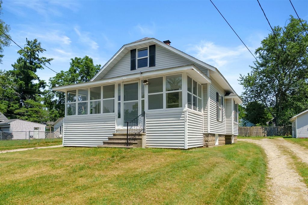 132 & 130 Gilkison Avenue, Kalamazoo, MI 49006