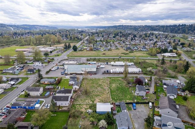 324 5th Avenue NW, Algona, WA 98001