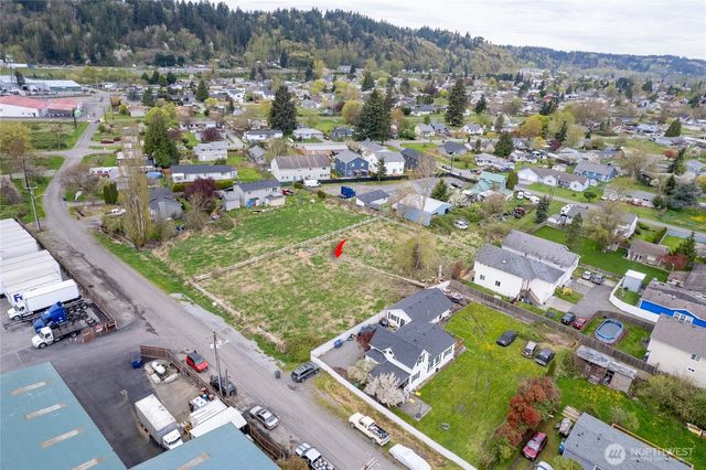 324 5th Avenue NW, Algona, WA 98001