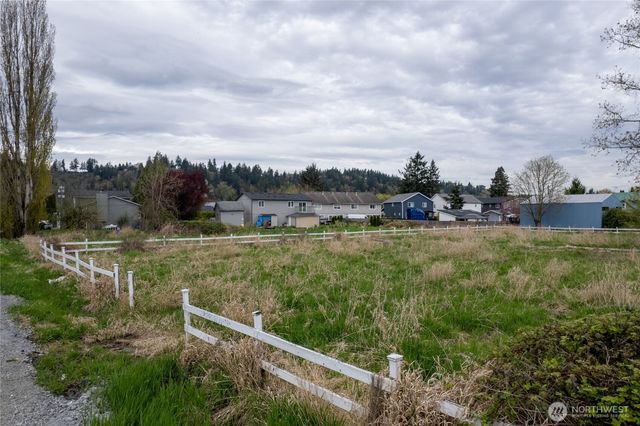 324 5th Avenue NW, Algona, WA 98001
