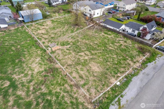 324 5th Avenue NW, Algona, WA 98001