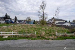 324 5th Avenue NW, Algona, WA 98001