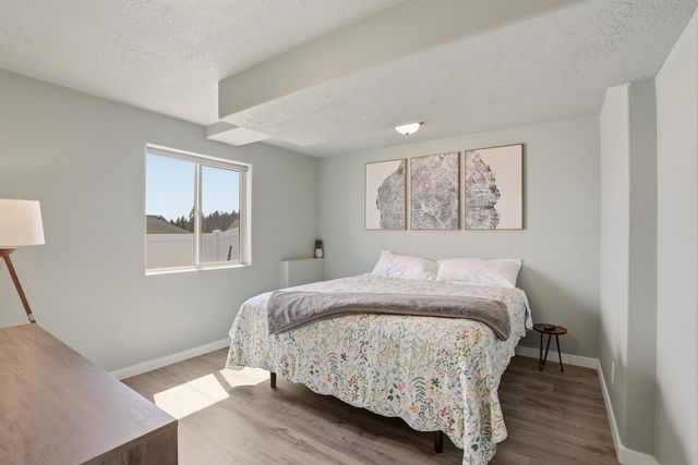 5106 N Emerald Ln, Spokane, WA 99212