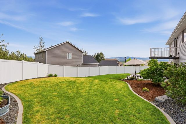 5106 N Emerald Ln, Spokane, WA 99212
