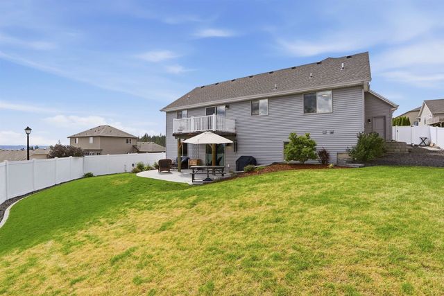 5106 N Emerald Ln, Spokane, WA 99212