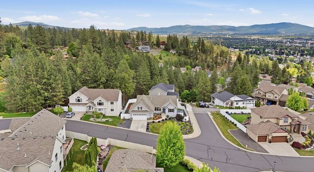5106 N Emerald Ln, Spokane, WA 99212