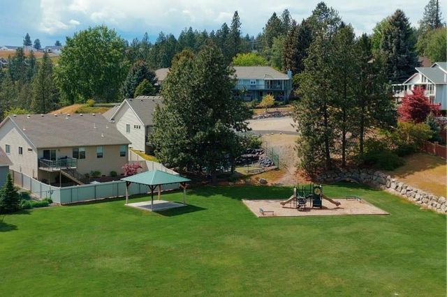 5106 N Emerald Ln, Spokane, WA 99212