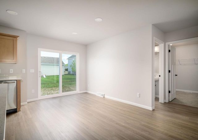 8039 Creek Crossing Way, Cross Plains, WI 53528