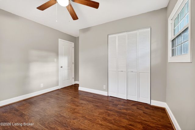 10105 Plaudit Way, Louisville, KY 40272