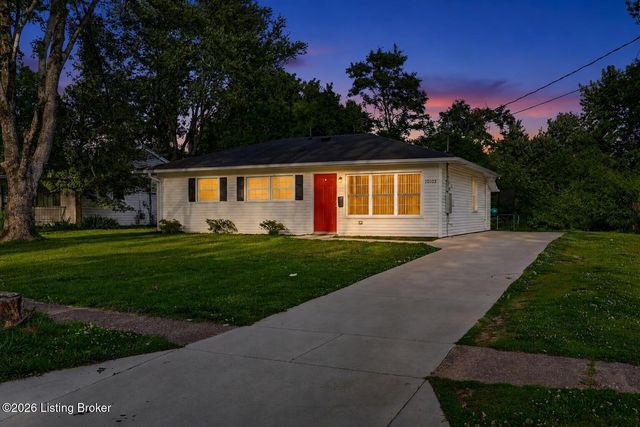 10105 Plaudit Way, Louisville, KY 40272