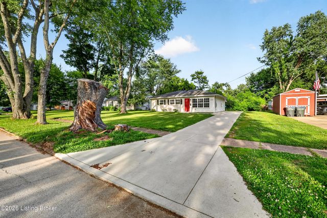 10105 Plaudit Way, Louisville, KY 40272