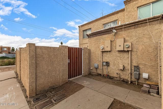 4224 S 46TH Place, Phoenix, AZ 85040