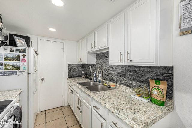 4224 S 46TH Place, Phoenix, AZ 85040