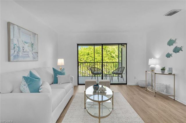 835 W Elkcam CIR # 205, Marco Island, FL 34145