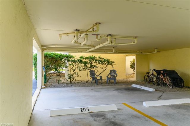 835 W Elkcam CIR # 205, Marco Island, FL 34145