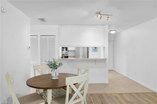 835 W Elkcam CIR # 205, Marco Island, FL 34145