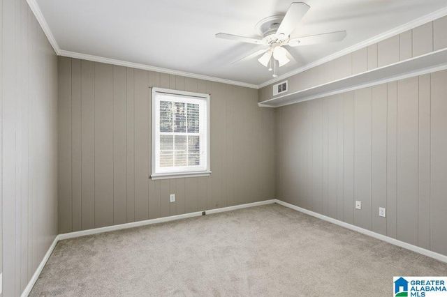 2108 Montreat Dr Apt D, Vestavia Hills, AL 35216