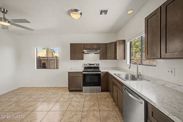 3370 E Monte Vista Drive, Tucson, AZ 85716