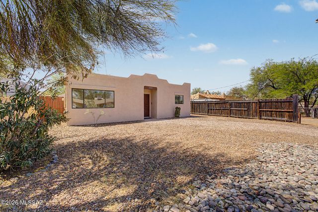 3370 E Monte Vista Drive, Tucson, AZ 85716