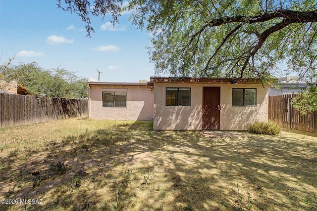 3370 E Monte Vista Drive, Tucson, AZ 85716