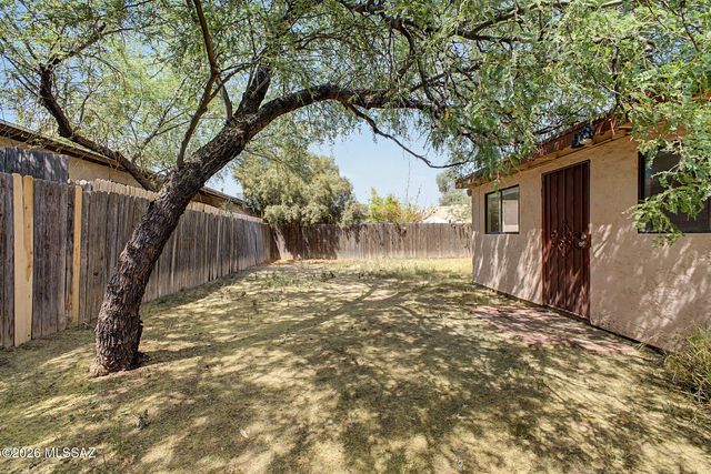 3370 E Monte Vista Drive, Tucson, AZ 85716