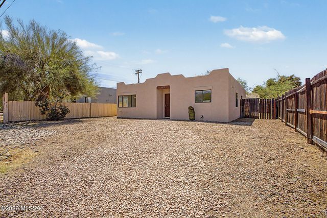 3370 E Monte Vista Drive, Tucson, AZ 85716