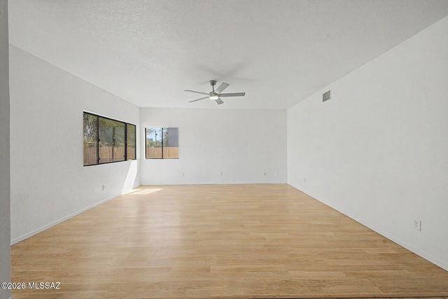 3370 E Monte Vista Drive, Tucson, AZ 85716