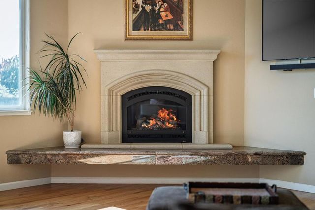 213 Sand Street, Aptos, CA 95003