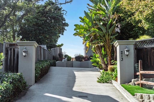 213 Sand Street, Aptos, CA 95003