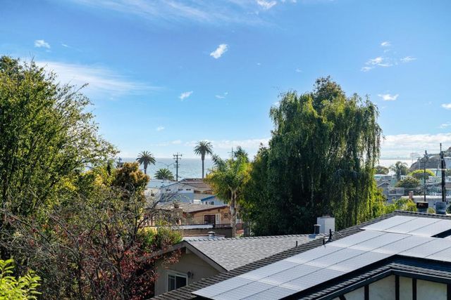 213 Sand Street, Aptos, CA 95003