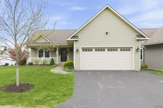 106 Linenhall Street, Camillus, NY 13031
