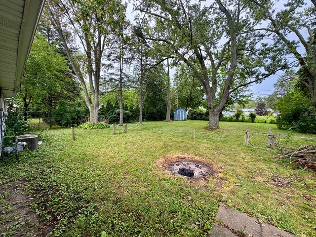 765 Baltimore Road, Valparaiso, IN 46385