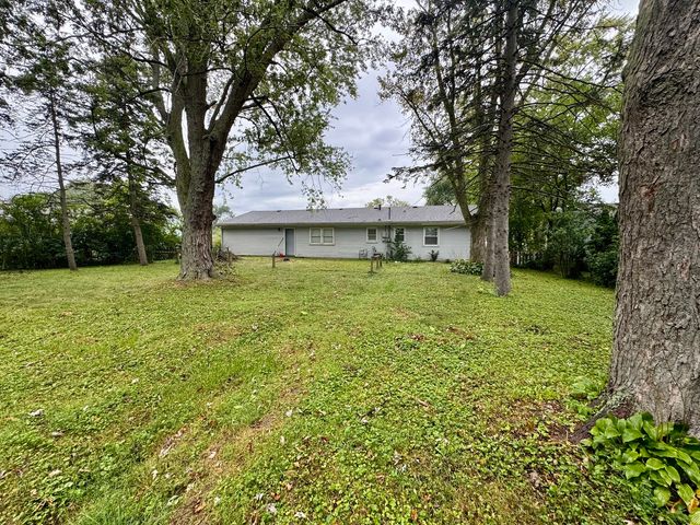 765 Baltimore Road, Valparaiso, IN 46385