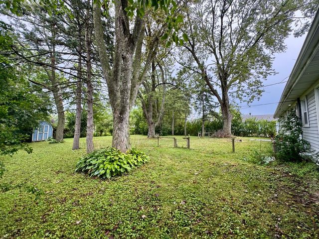765 Baltimore Road, Valparaiso, IN 46385