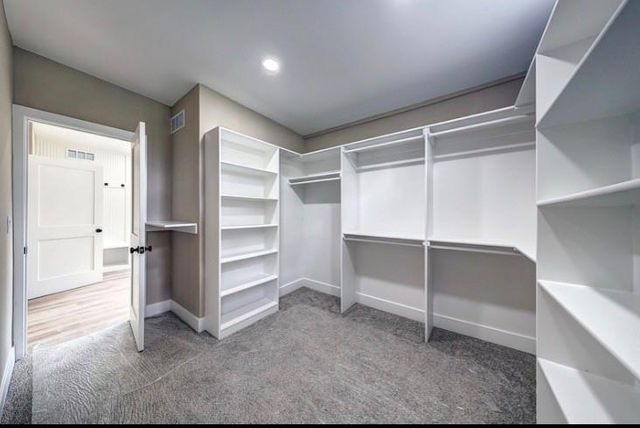 10015 Johnson Drive, Merriam, KS 66203