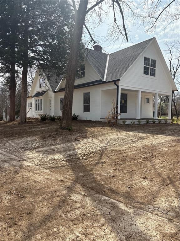 10015 Johnson Drive, Merriam, KS 66203