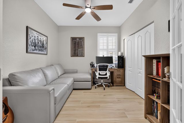176 Andros Harbour Place, Jupiter, FL 33458