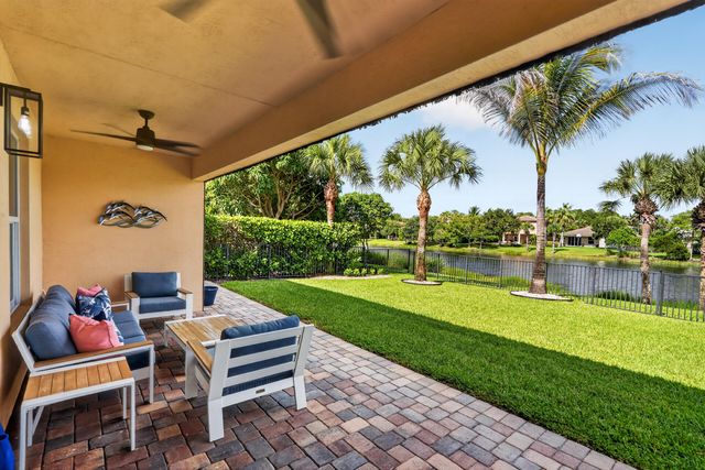 176 Andros Harbour Place, Jupiter, FL 33458