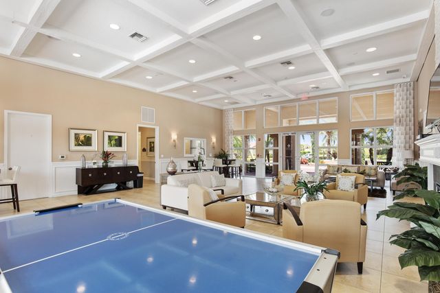 176 Andros Harbour Place, Jupiter, FL 33458