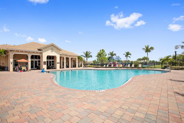 176 Andros Harbour Place, Jupiter, FL 33458