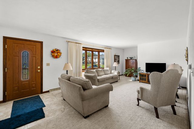 1004 6th Street, Hampton, IL 61256