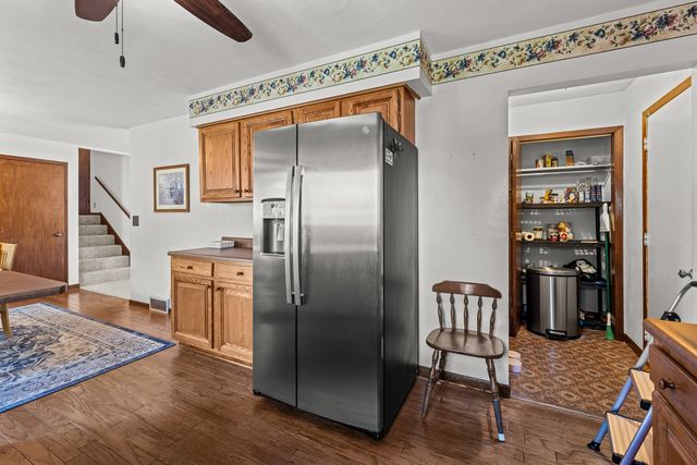1004 6th Street, Hampton, IL 61256