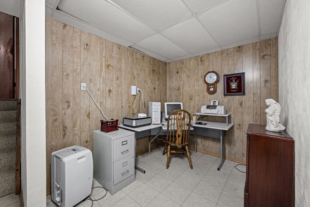 1004 6th Street, Hampton, IL 61256