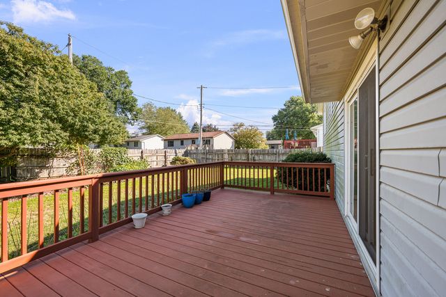 1004 6th Street, Hampton, IL 61256