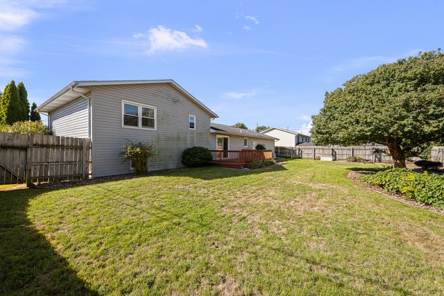 1004 6th Street, Hampton, IL 61256