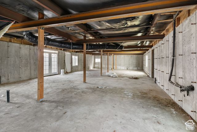 516 N BROADWAY AVE, Tooele, UT 84074