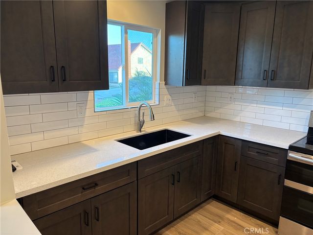 1148 N Elmwood Avenue 02, Rialto, CA 92376