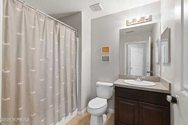 187 Coles Way, Lakewood, NJ 08701